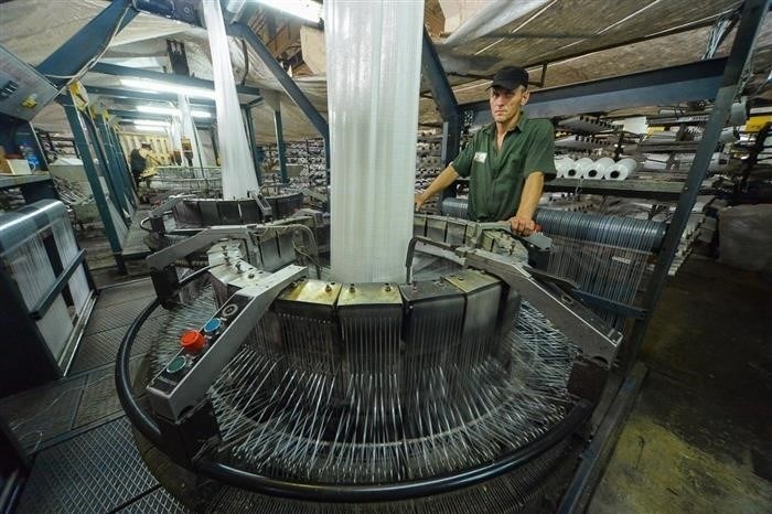 В колонии также созданы крупные производственные цеха